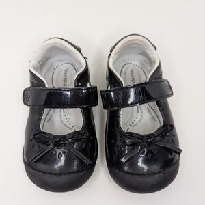 Stride Rite SRT Soft Motion Mary Jane Black Leather Baby Shoes Size 4